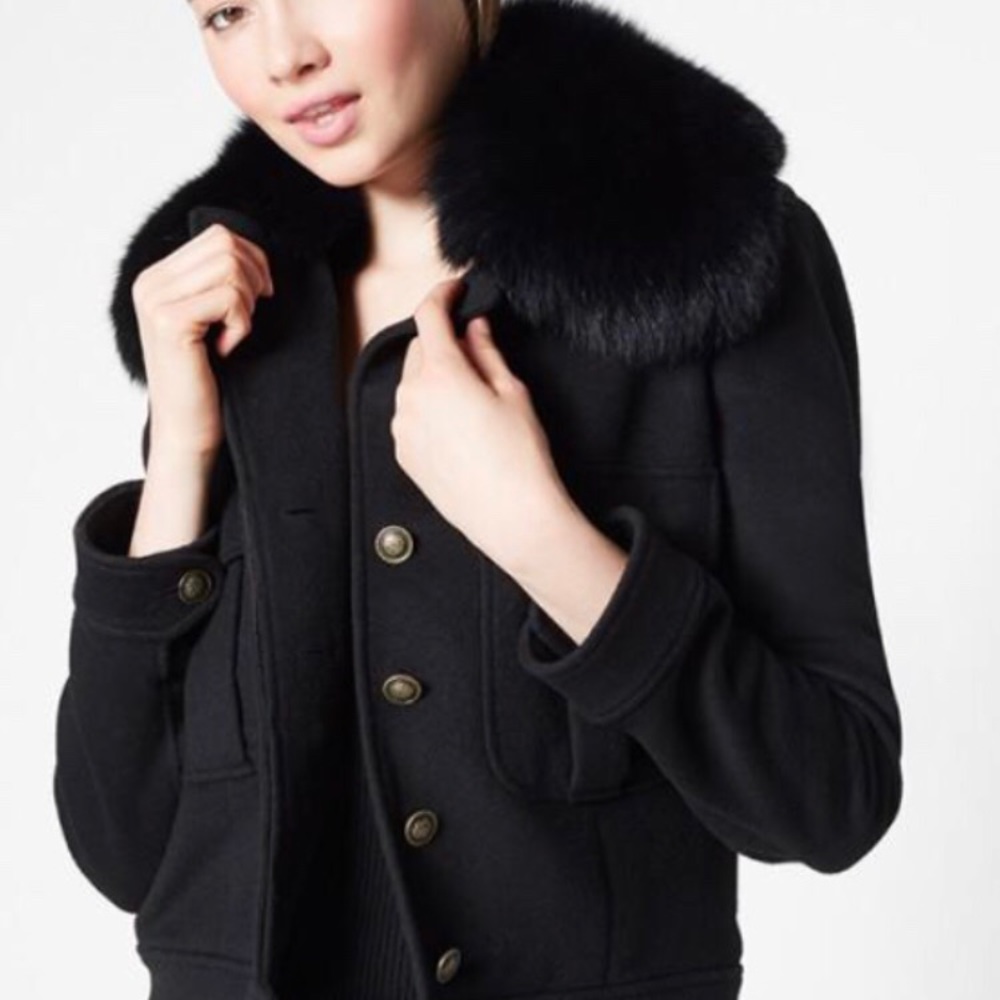 Edgy Jesse jacket with detachable faux fur collar.